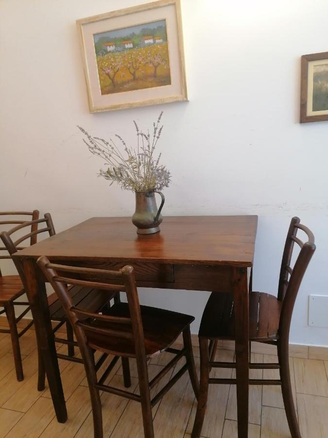 Il Sorriso Apartment Orvinio Bagian luar foto