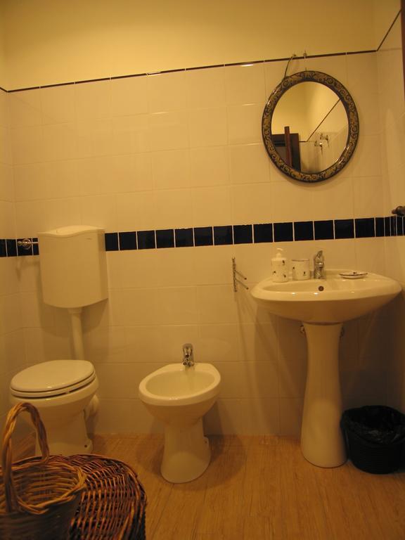 Il Sorriso Apartment Orvinio Ruang foto
